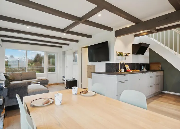 3 Bedroom Amazing In *